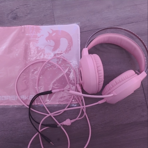Pink headset - Picture 2 of 2